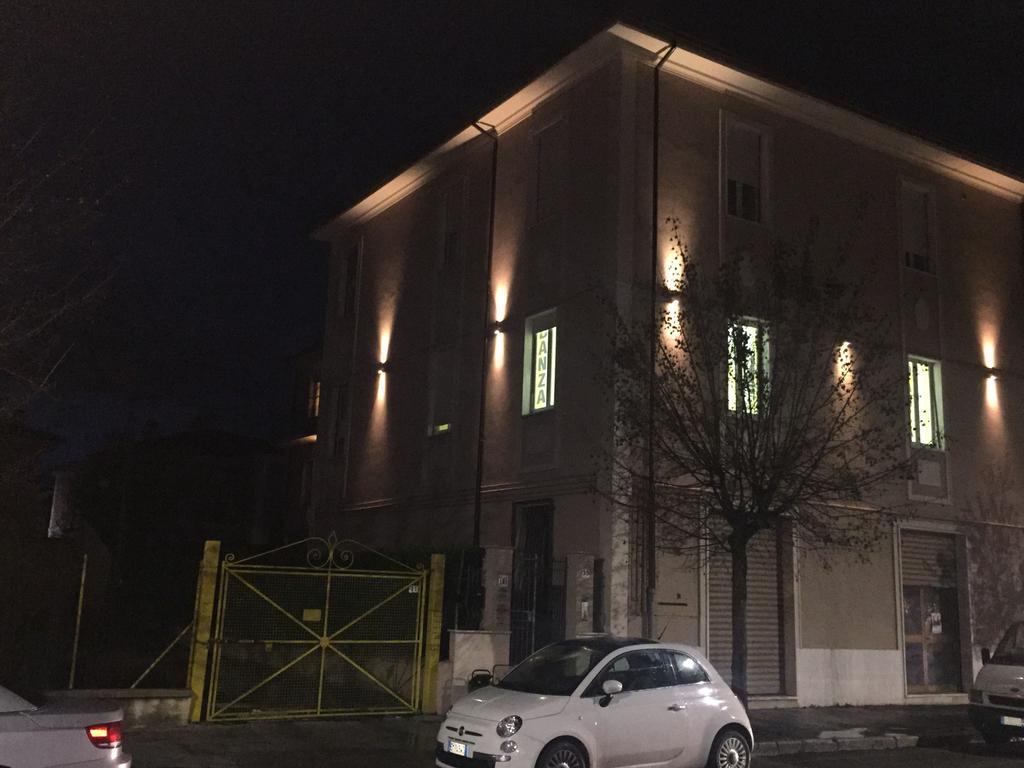 Casina Dei Marsi Bed & Breakfast Avezzano Luaran gambar