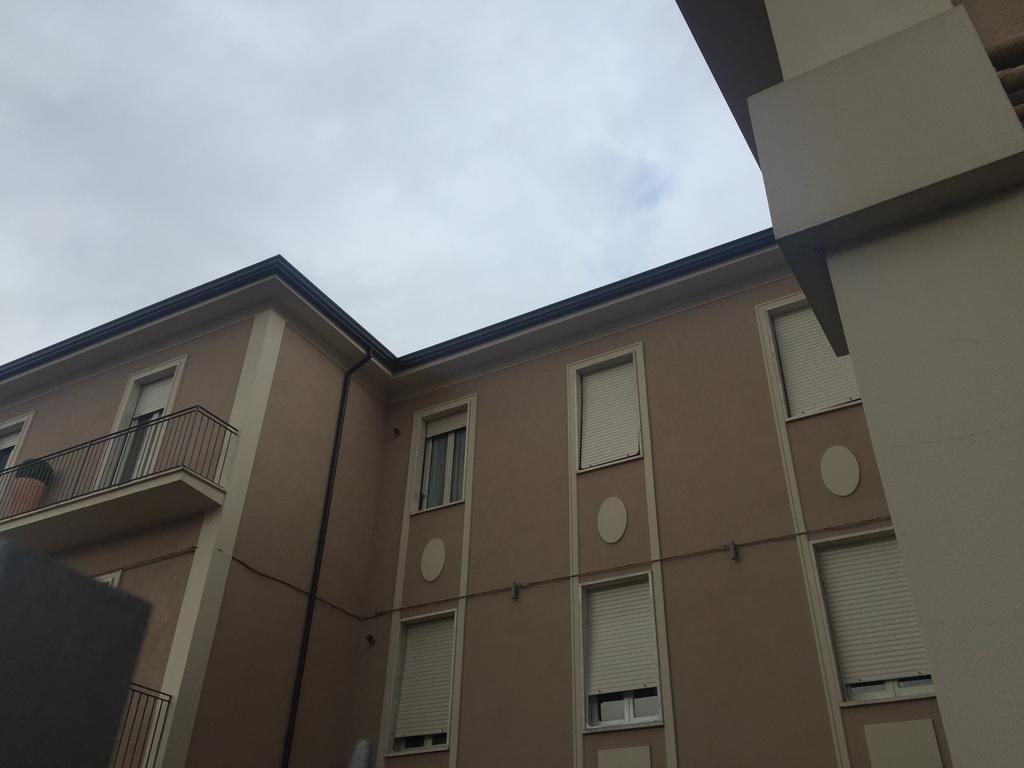 Casina Dei Marsi Bed & Breakfast Avezzano Luaran gambar
